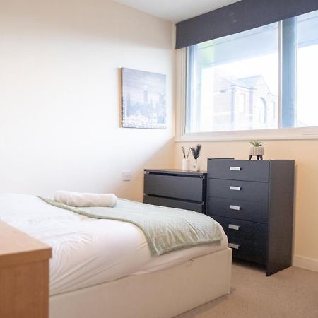 Leeds Vibrant 2 Bedroom Sleeps 4 외부 사진