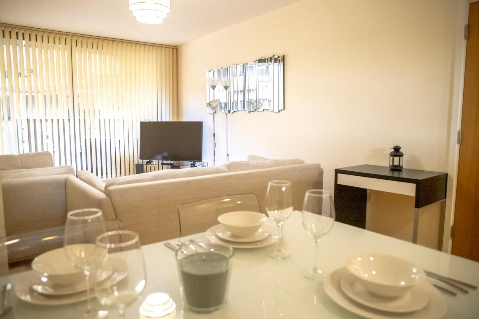 Leeds Vibrant 2 Bedroom Sleeps 4 외부 사진