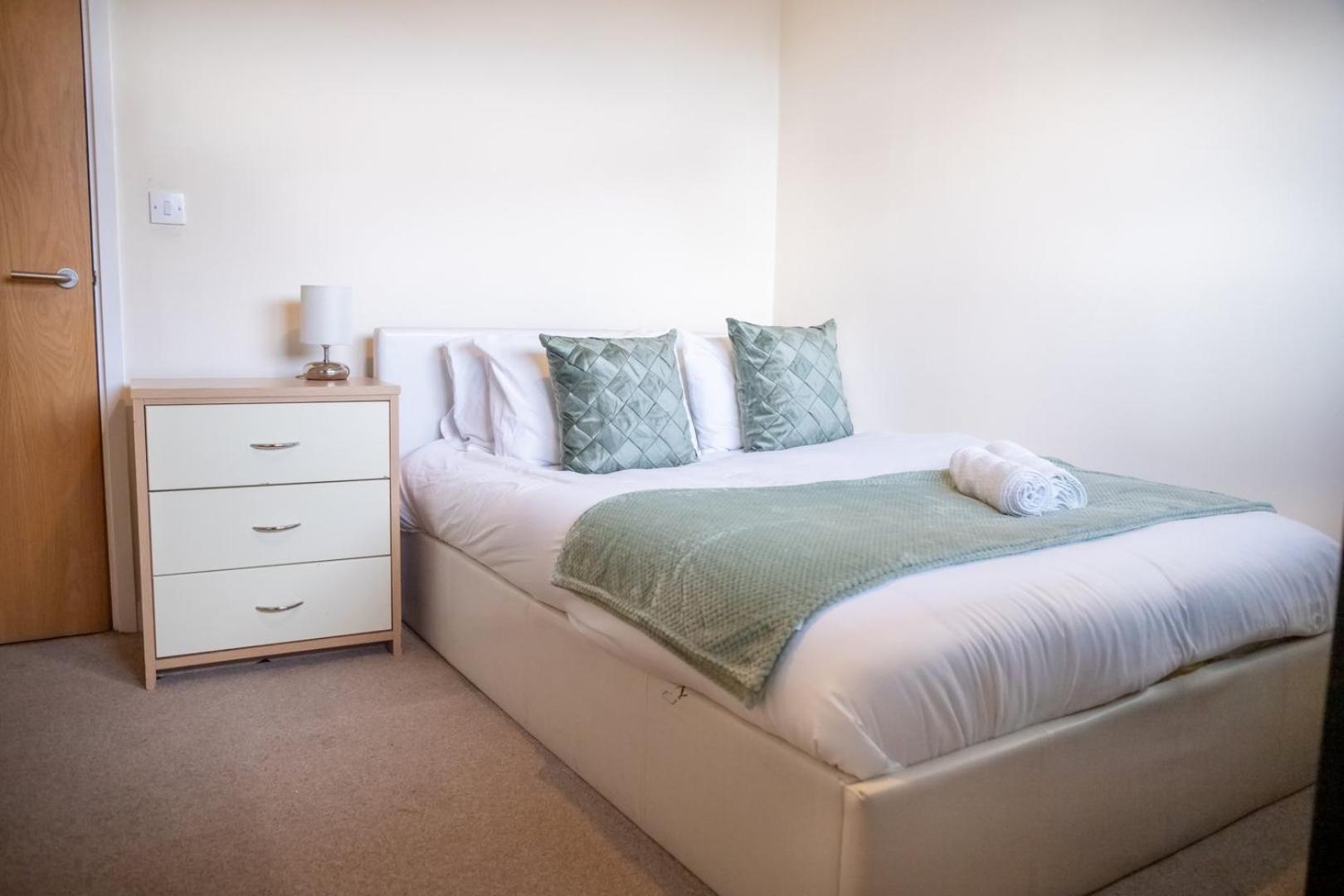 Leeds Vibrant 2 Bedroom Sleeps 4 외부 사진